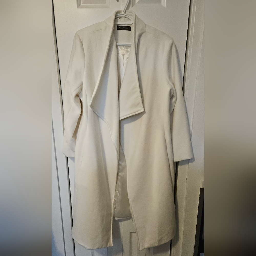 Suzy Shier Cream Open-Front Coat